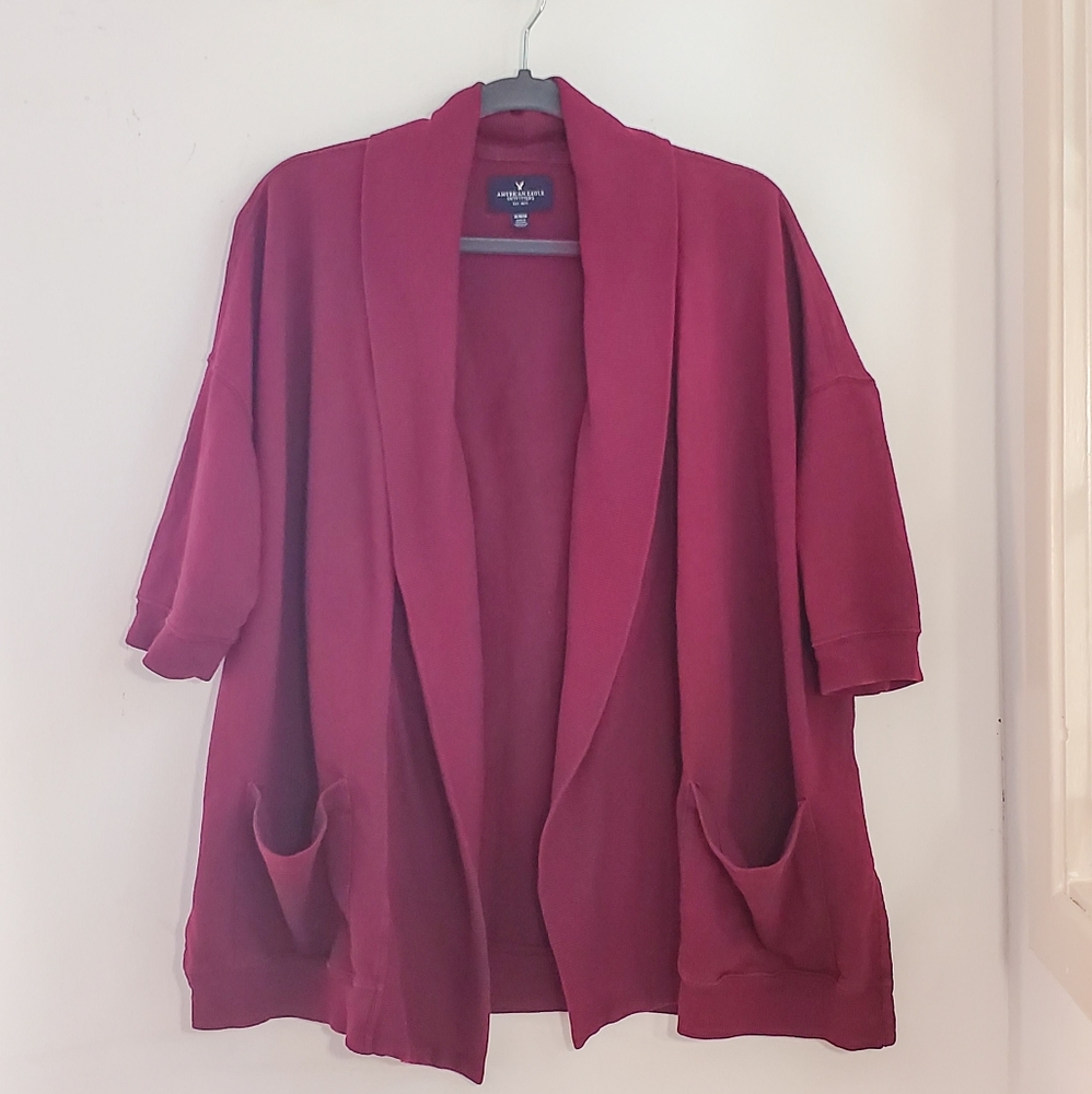 American Eagle Short Sleeve Cardigan Medium